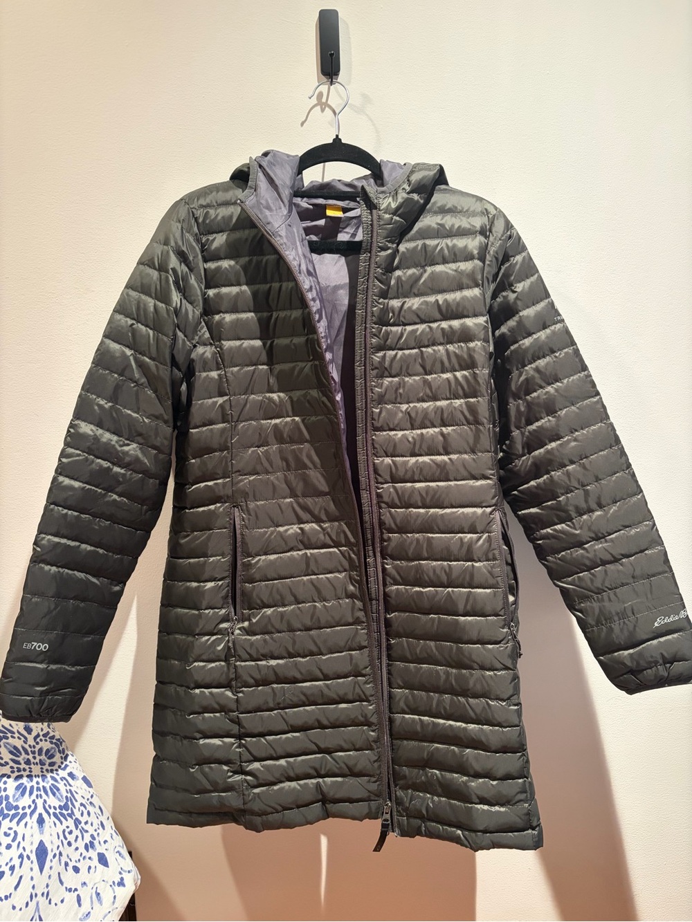 Eddie Bauer Women's Coat in Olive Green